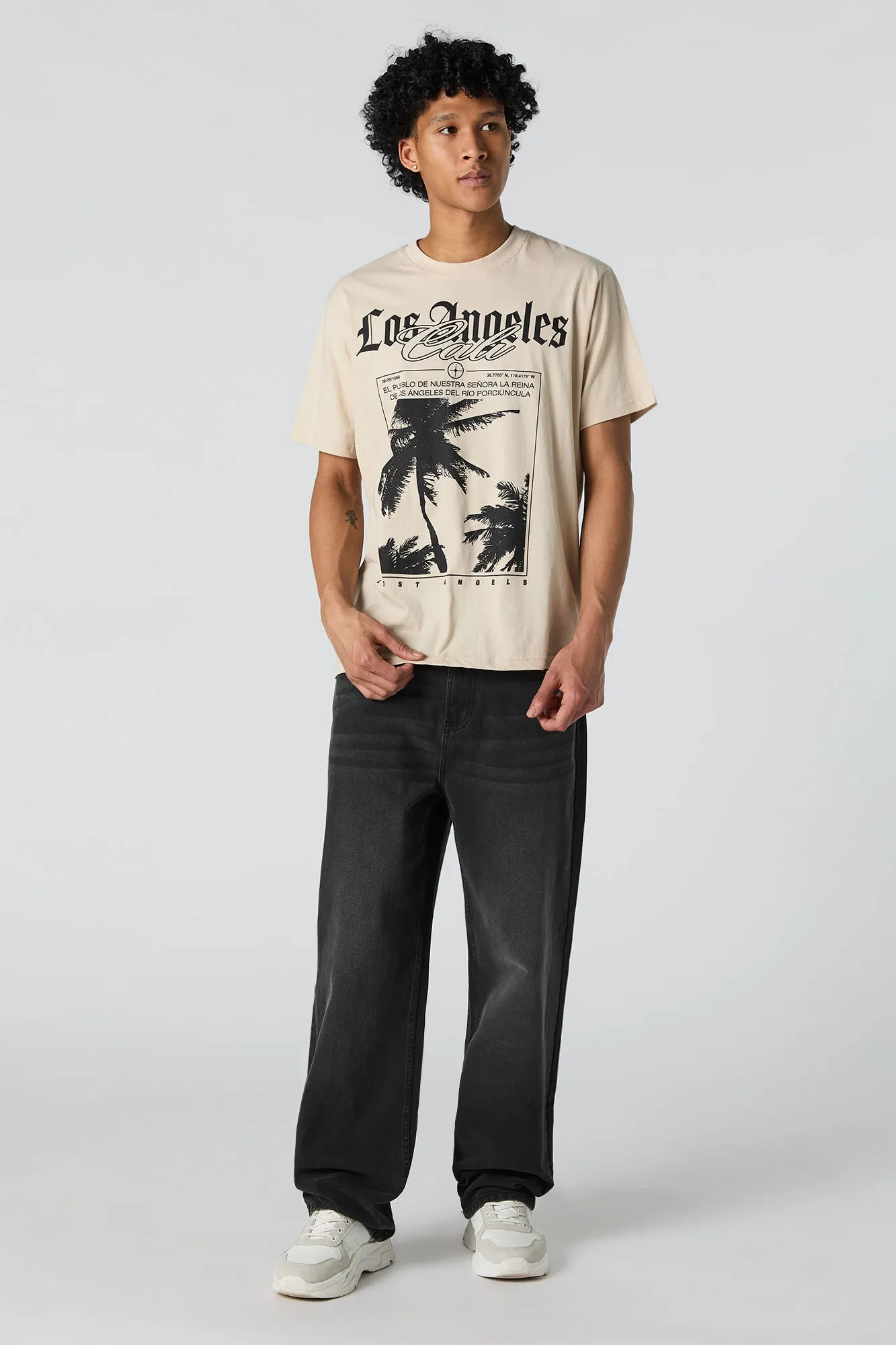 Cali Los Angeles Graphic T-Shirt