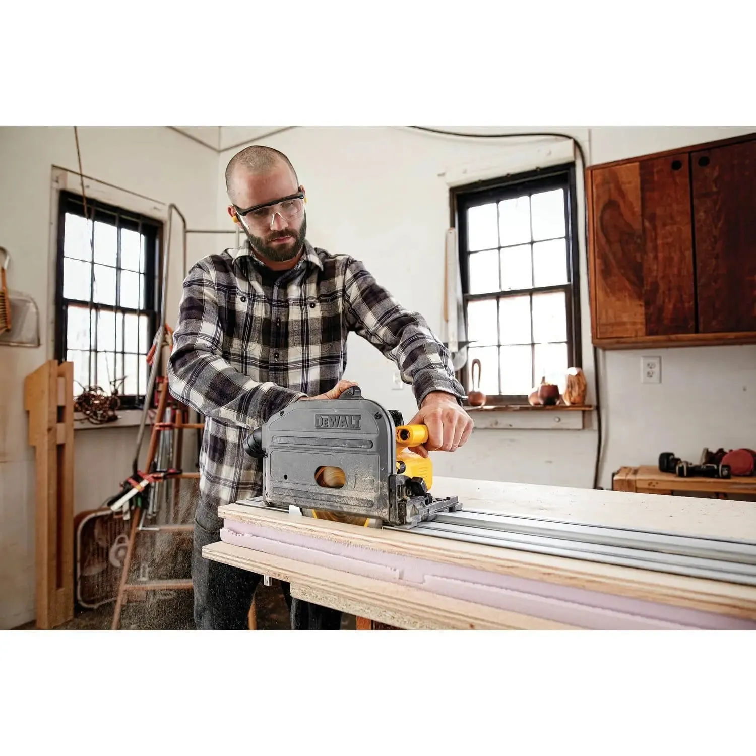 DEWALT DCS520T1-Flexvolt 60V Max Circular Saw, 6-1/2-Inch, Cordless Tracksaw Kit