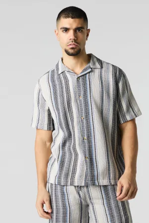 Haut boutonné en tricot texturé rayé