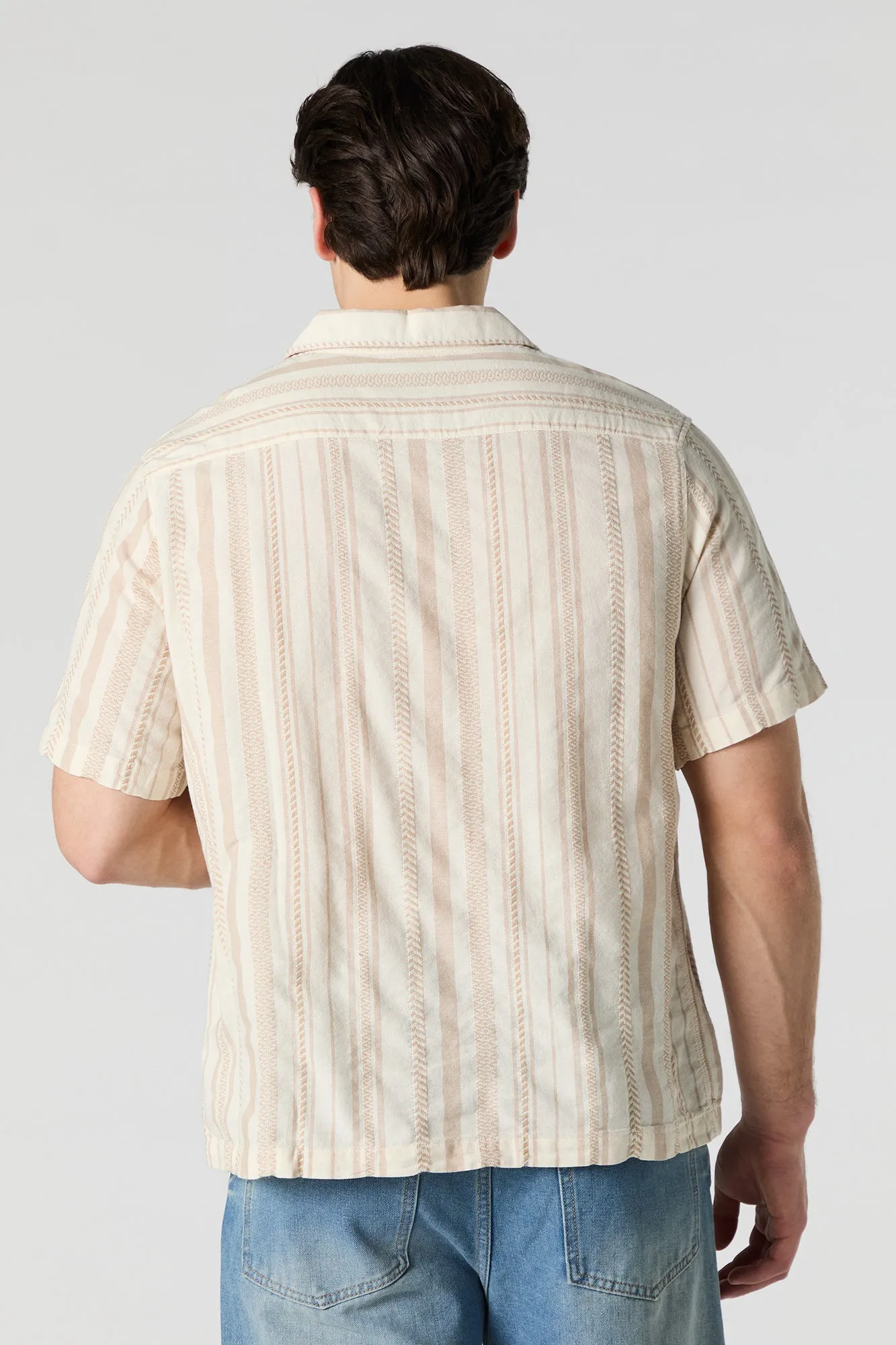 Haut en mélange de lin texturé boutonné