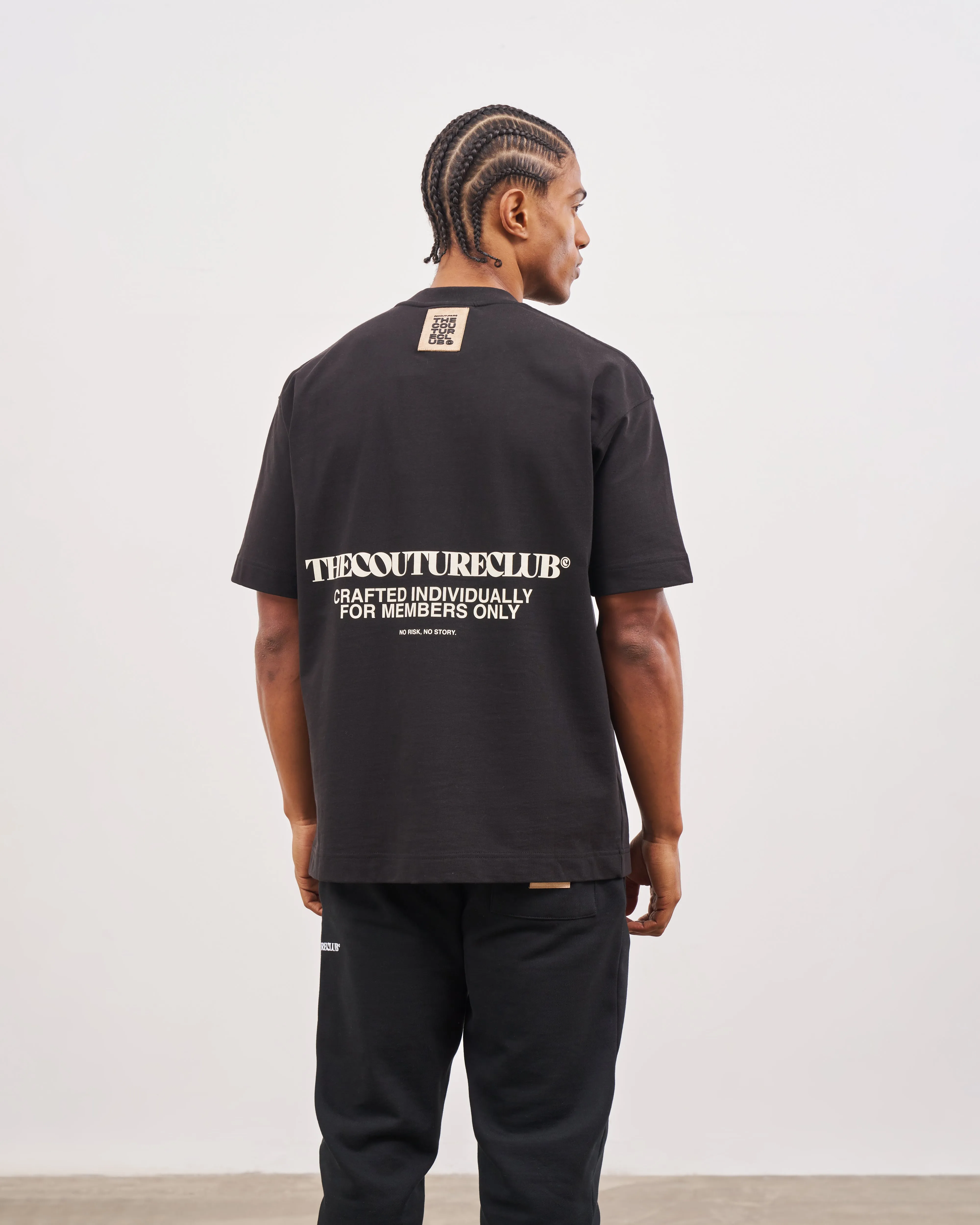 HEAVYWEIGHT COPYRIGHT T-SHIRT - BLACK