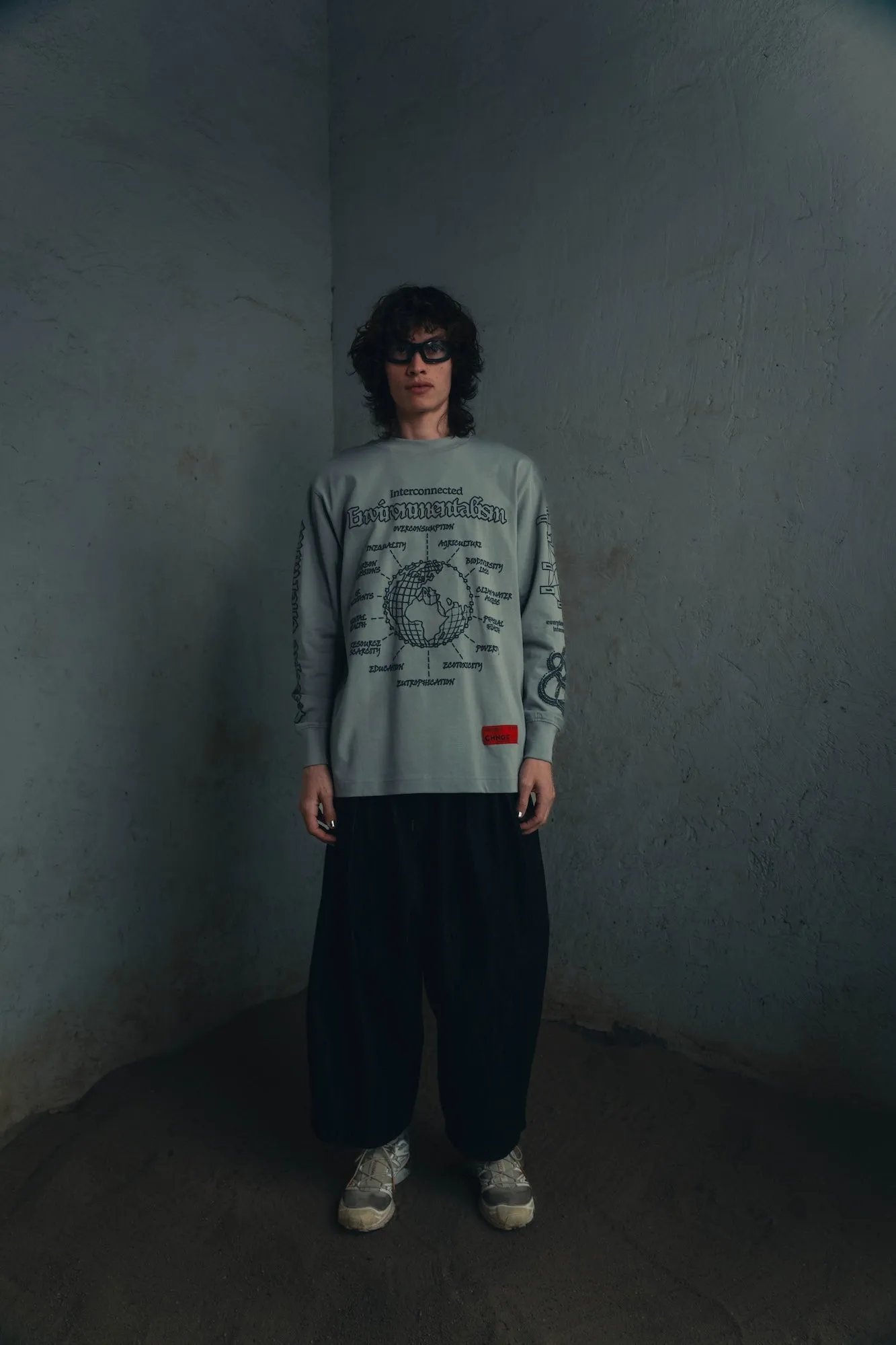 Interconnected Environment  L/S Basic Tee (Flint)