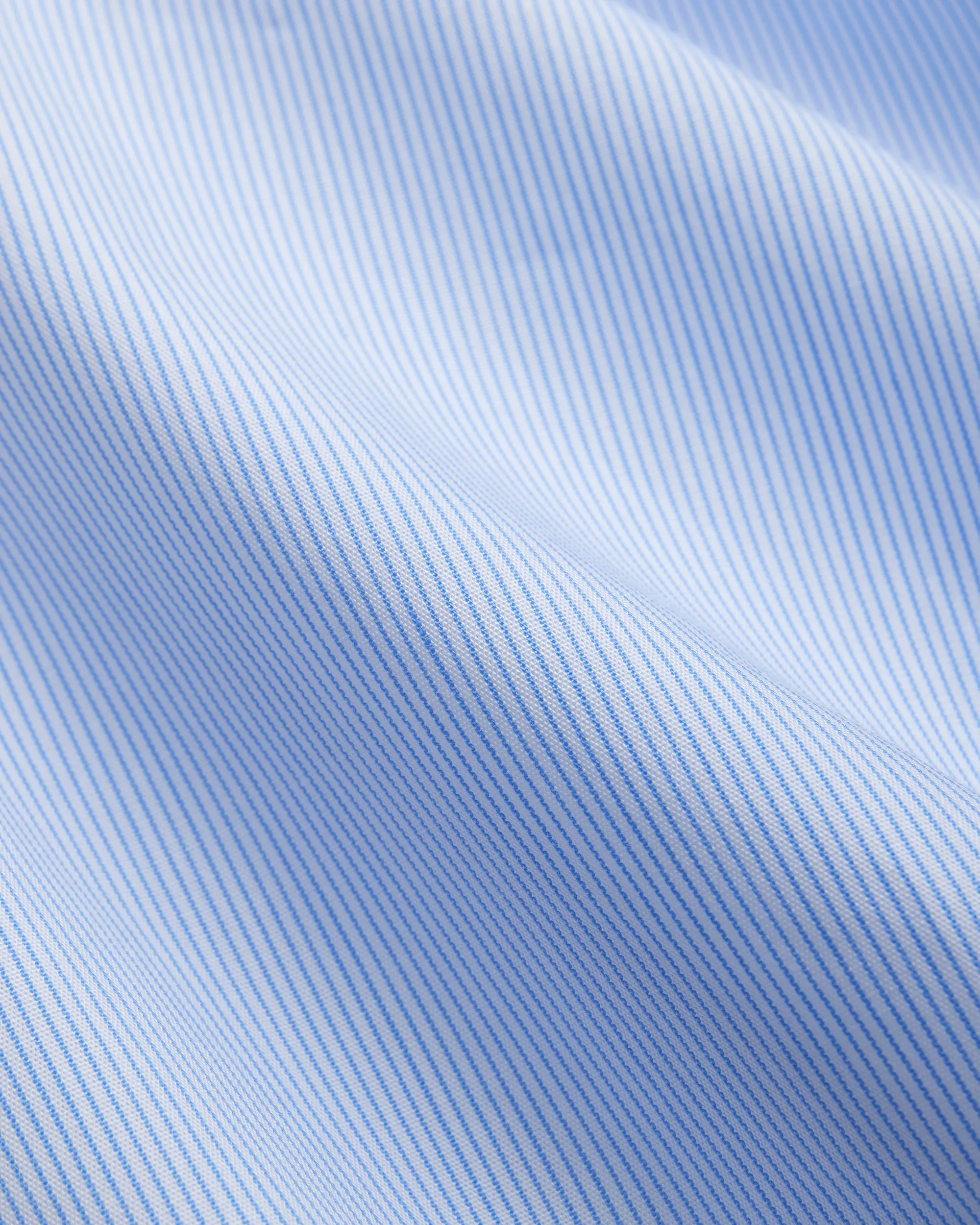 LIGHT BLUE PINSTRIPE SPREAD COLLAR DRESS SHIRT