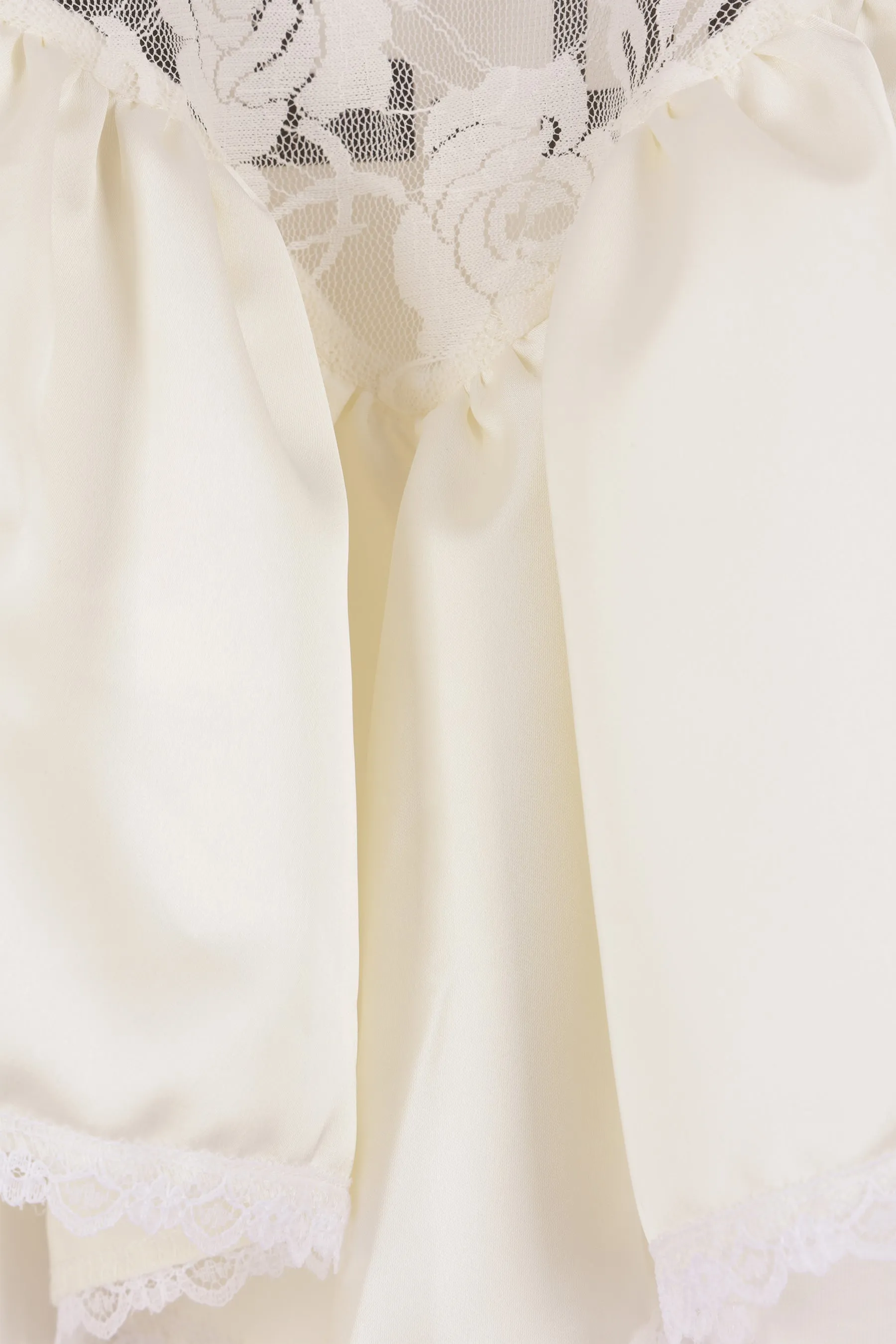 oversized cotton t-shirt with layered top