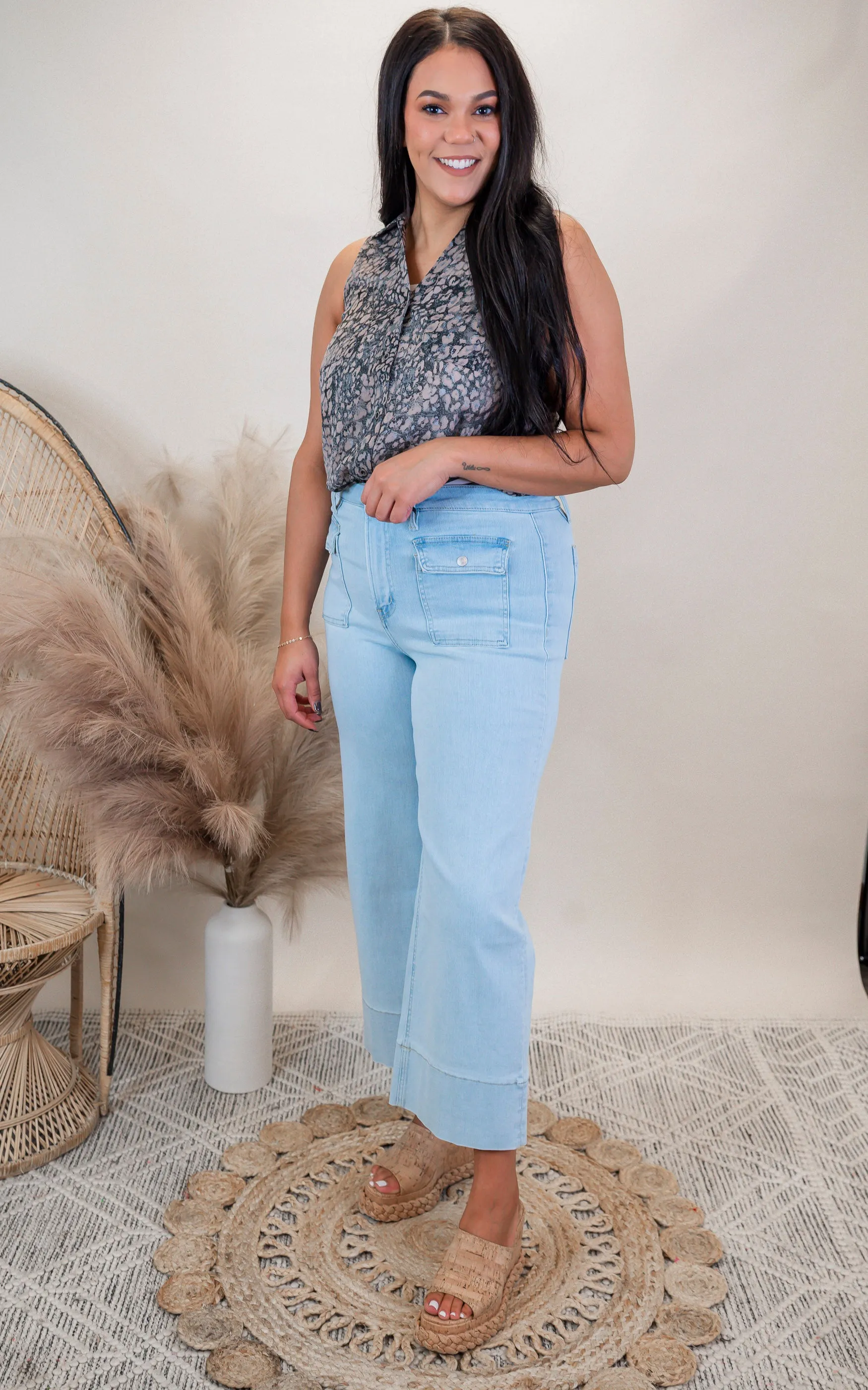 Printed Chiffon Sleeveless Blouse Top | MYSTREE