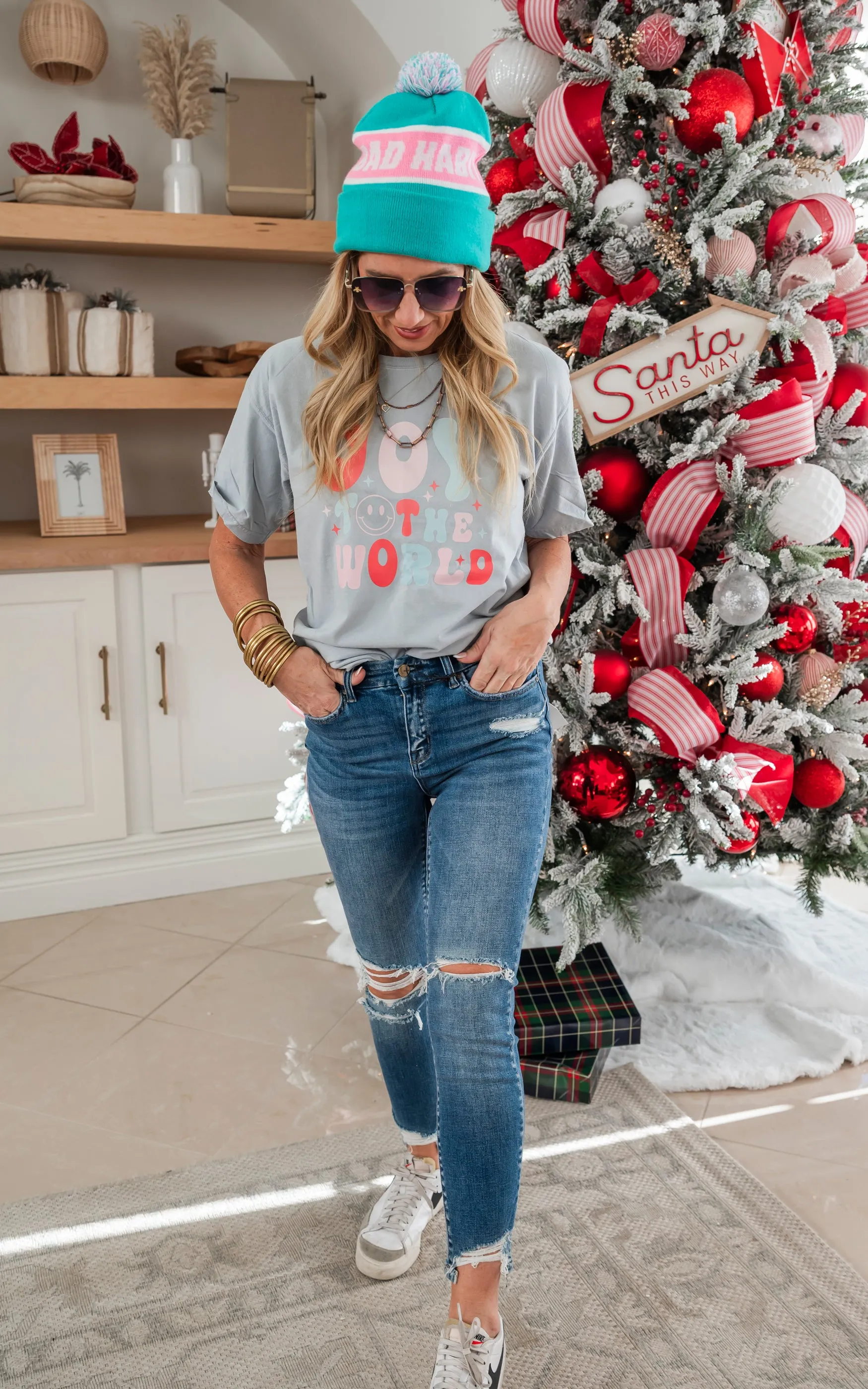 Smile Joy to the World Graphic T-shirt**
