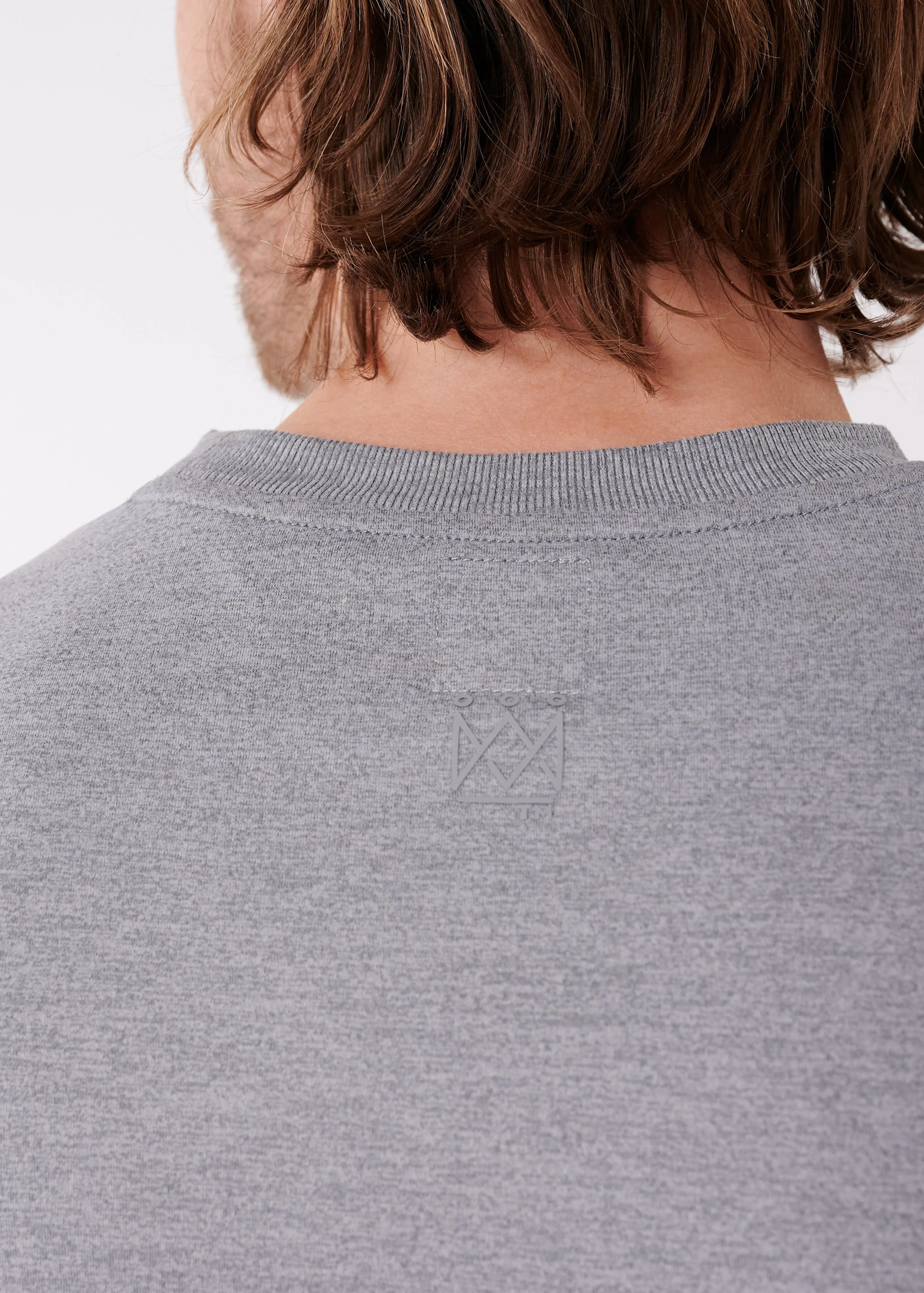 Summit Long-Sleeve Crew | Medium Heather Grey