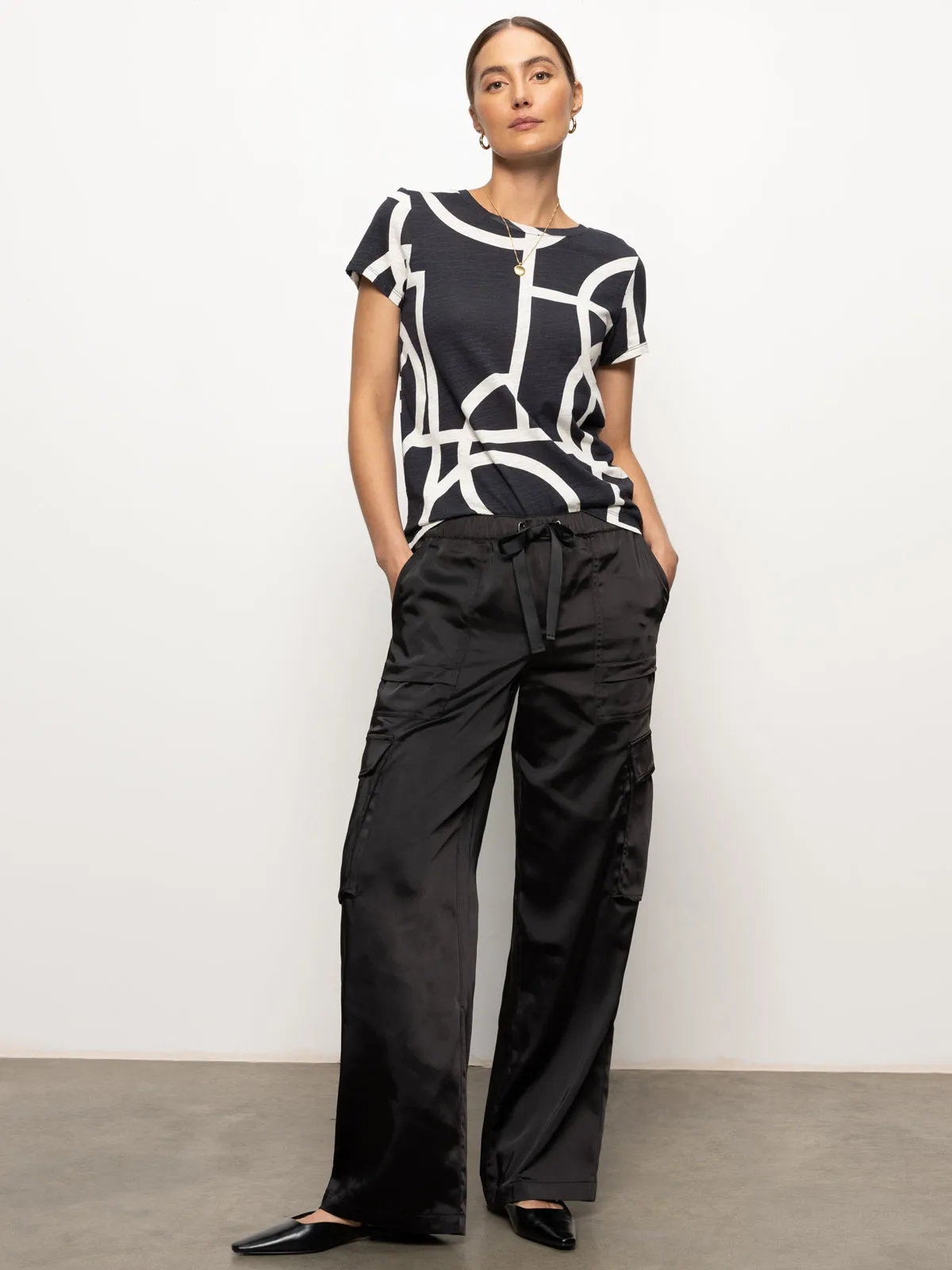 The Perfect Tee Black Graphic Lines