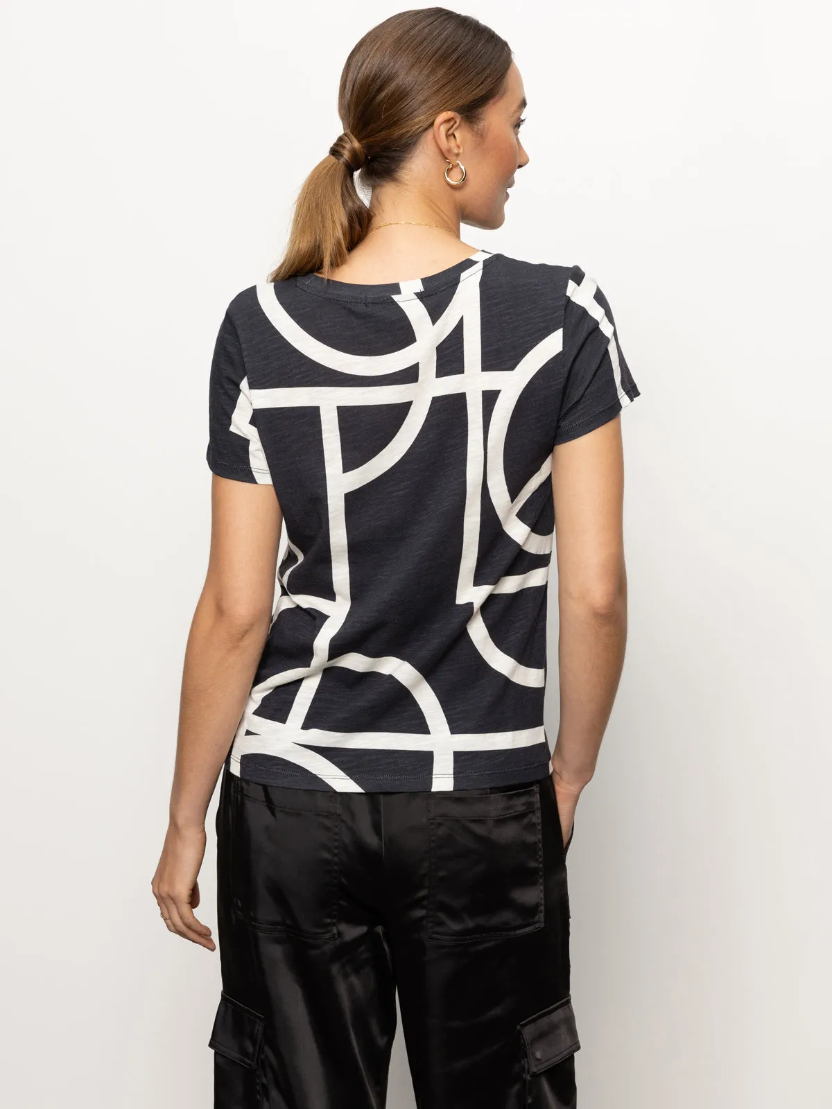 The Perfect Tee Black Graphic Lines