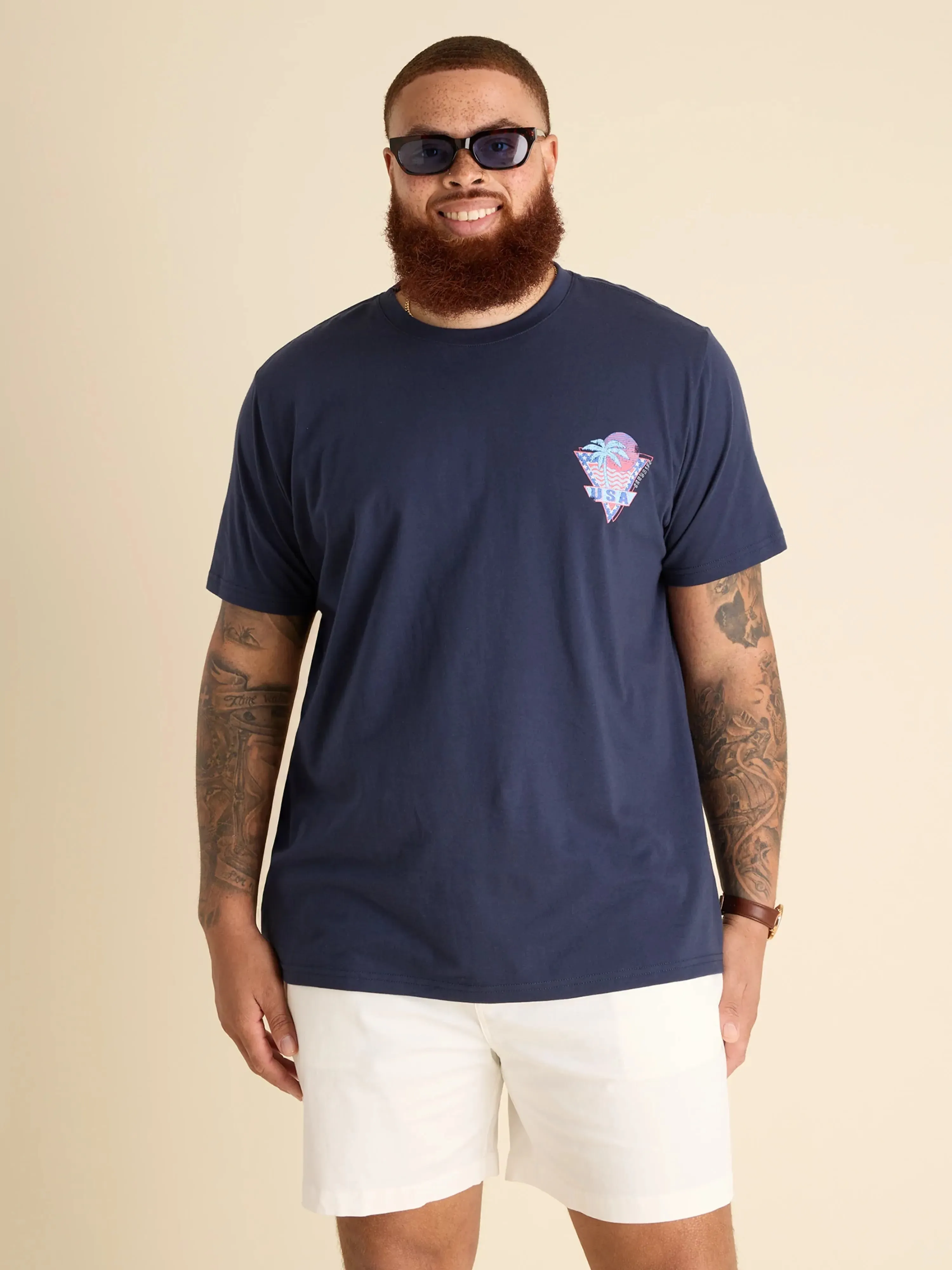 The World Wide Winner (Non Pocket Graphic T-Shirt)